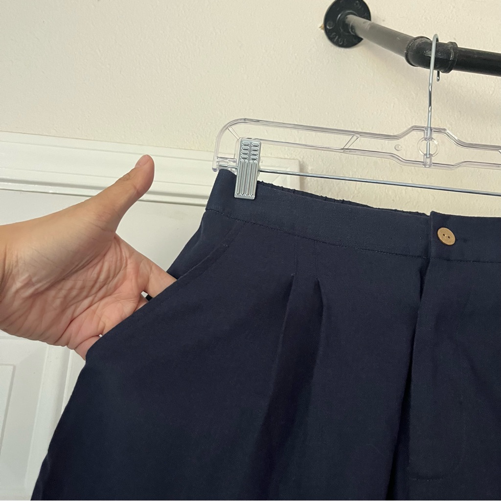 Hannah Canvas Navy Linen High Rise Pleated Front Shorts — image 2 of 5